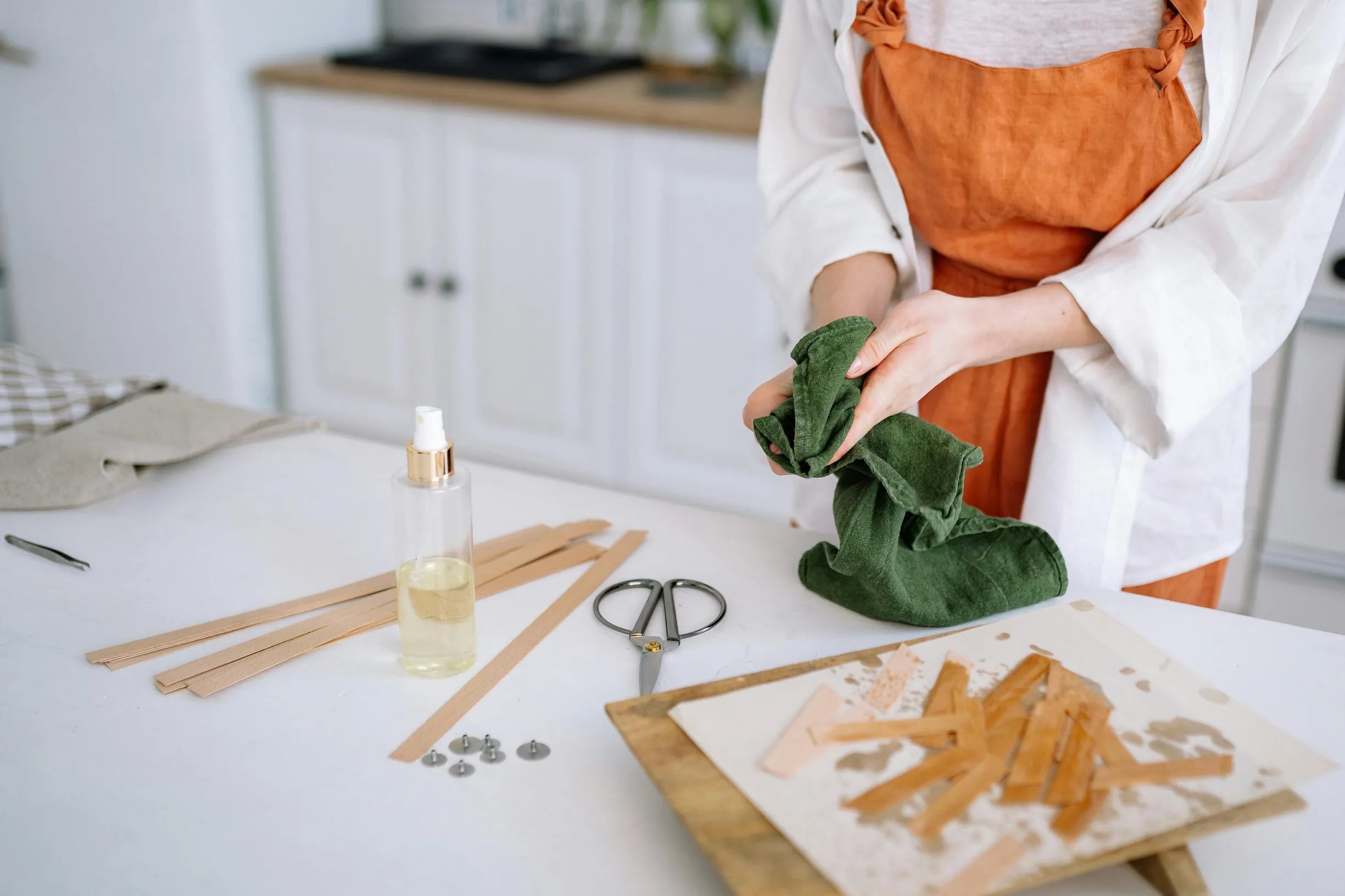 Top 10 Tools and Tips for Cleaning Insulated Bottles and Lids