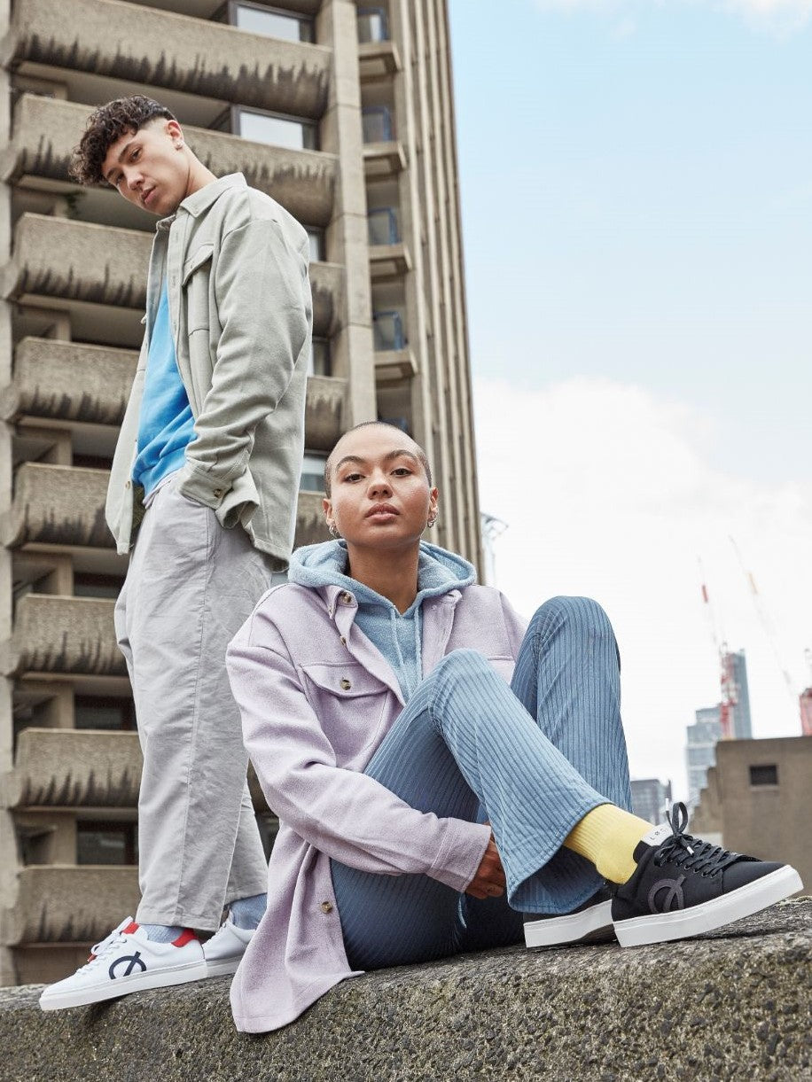3 Design Features That Make Vegan Trainers Work-Ready and Weekend-Friendly
