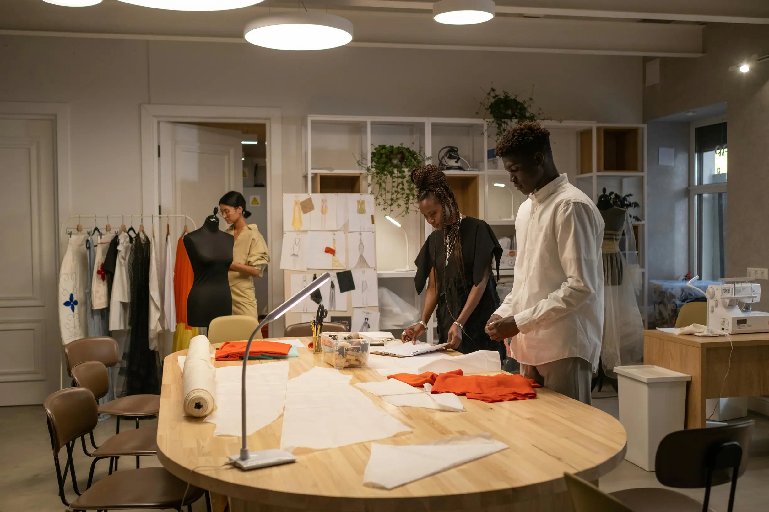 Top 3 Ways Artists Shape Materials, Production and Durability in Sustainable Fashion