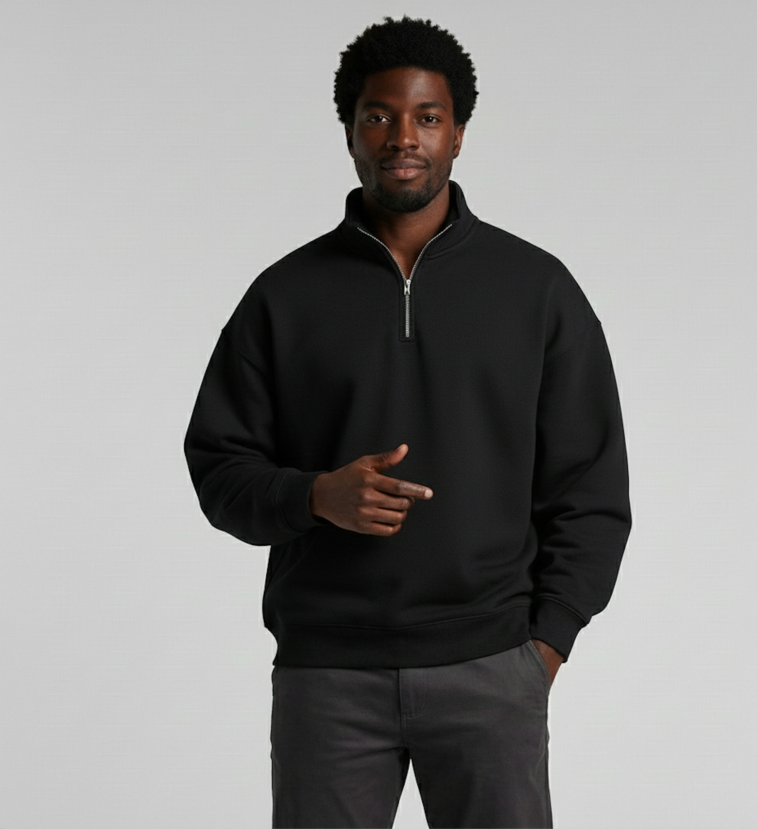 LA MAISON MEN'S HALF ZIP SWEATER - BLACK
